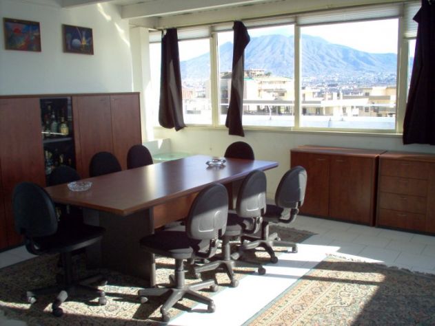 Domiciliazione legale incluso ufficio arredato, sala riunioni o postazione di lavoro 99 mese - Foto 2