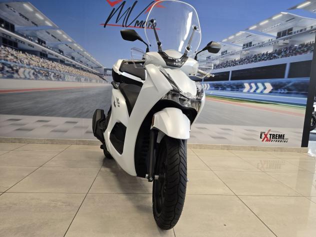 Honda SH 350 09/2024 - Km 7000 - Foto 3