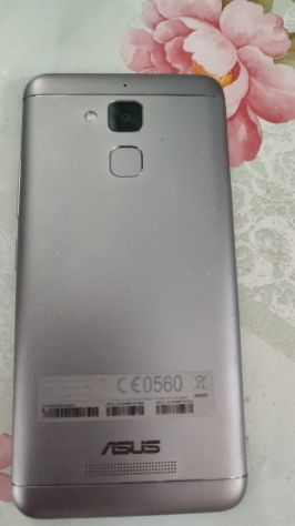 Asus Zenfone 3 Max ZC520TL - 32GB/3GB Argento - Foto 2