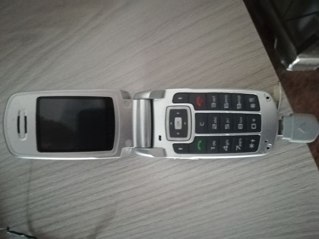 Samsung SGH700 - Foto 2