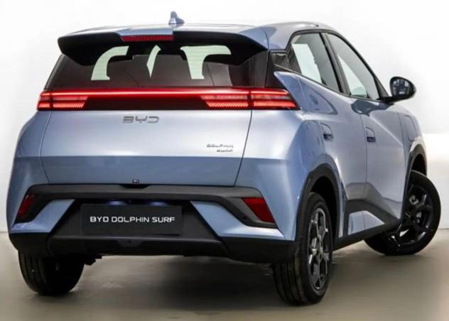BYD DOLPHIN SURF BOOST 88cv Batteria 43.2kwh - Foto 4