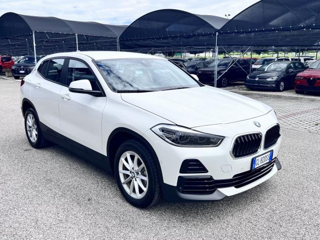 BMW X2 sDrive 18d Business X Automatica - Foto 2