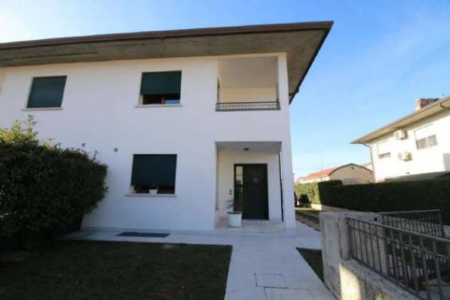 Immobile in asta di 213 m² con più di 5 locali in vendita a Cassola - Foto 2