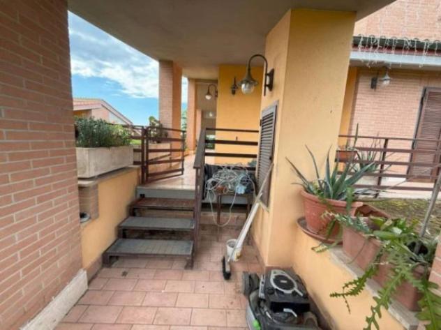 Immobile in asta di 176 m² con più di 5 locali e box auto in vendita a Roma - Foto 7