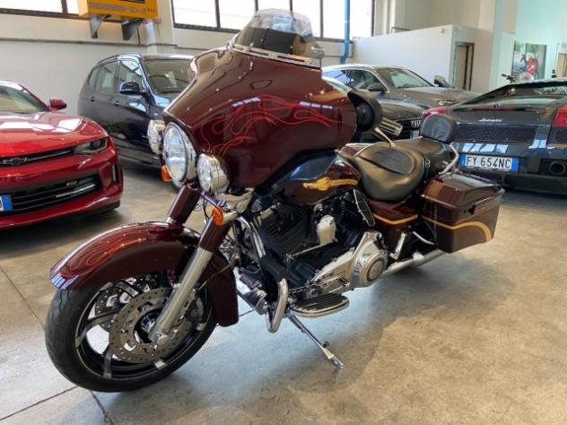 HARLEY-DAVIDSON CVO Street Glide 110 rif. 24016761 - Foto 3