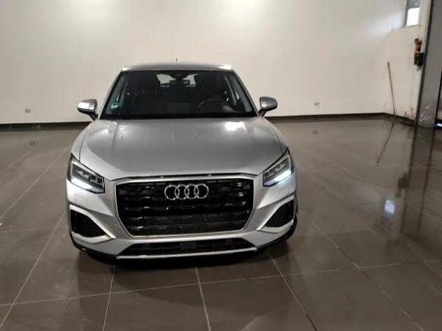 AUDI - Q2 - 35 TFSI S tronic Business Advanced - Foto 3