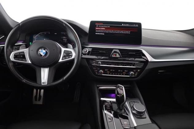 BMW Serie 5(G30/31/F90) 520d 48V xDrive Msport - Foto 10