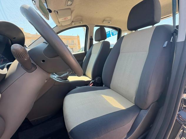 Fiat Panda 1.2 Emotion - Foto 9