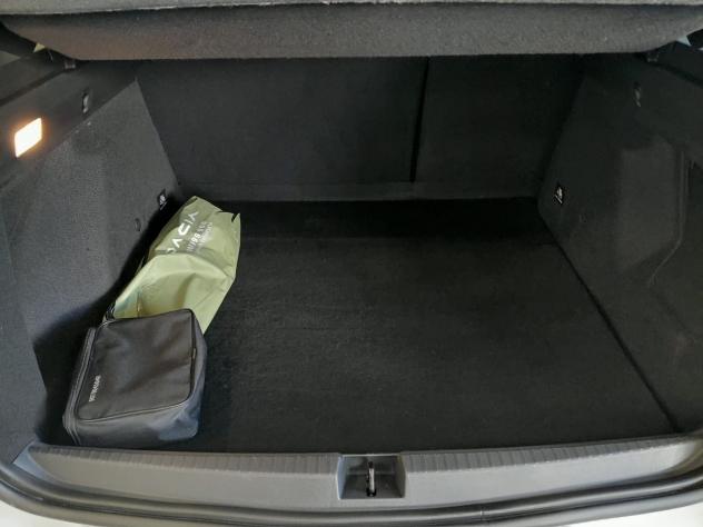 Dacia Duster 1.0 TCe 100 Benzina/GPL Journey UP - Foto 6