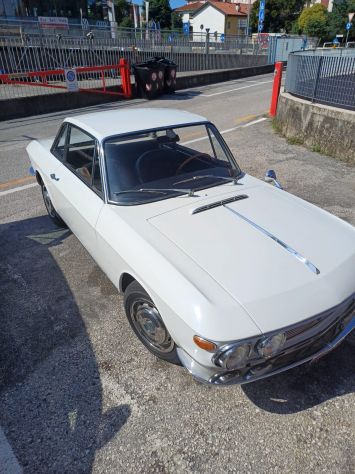 VENDO AUTO LANCIA FULVIA 1300 S RALLYE DEL 1970