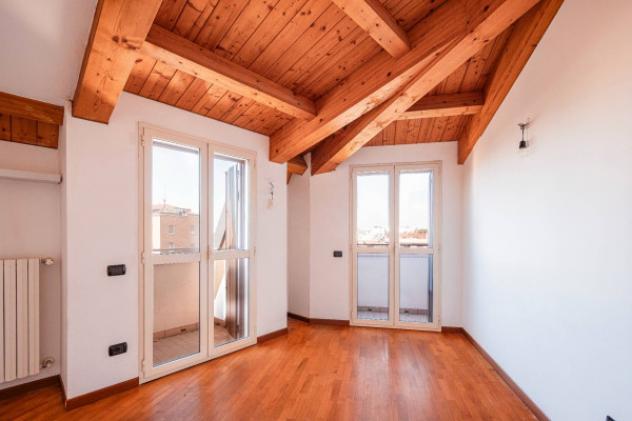 Appartamento di 80 m² con 3 locali in affitto a Milano - Foto 4
