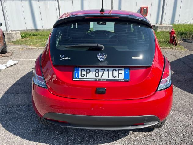 Lancia Ypsilon 1.0 FireFly 70cv Hybrid Gold - Foto 10