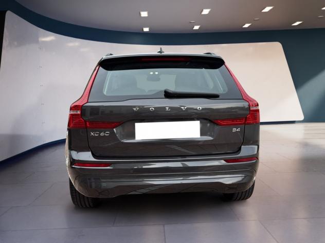 Volvo XC60 B4 D automatico Core - Foto 4