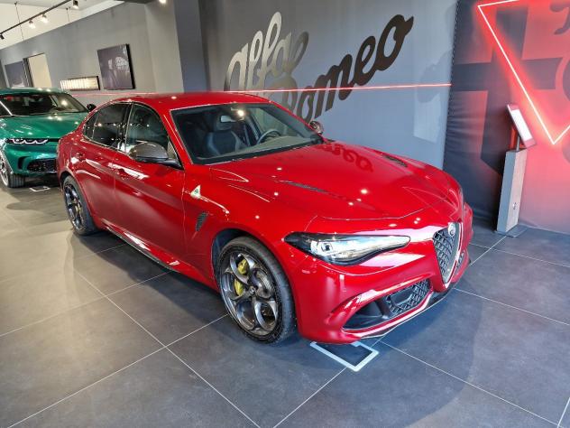 Alfa Romeo Giulia Quadrifoglio My23 2.9 V6 Bi-Turbo 520 Cv At8 Awd 100° Anniversario - Foto 8