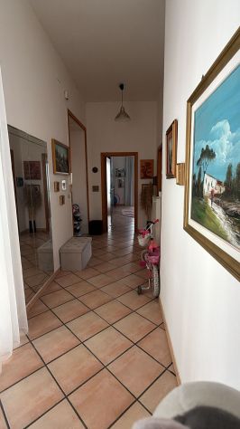 APPARTAMENTO LUMINOSO IN PIENO CENTRO DI AVERSA - Foto 5