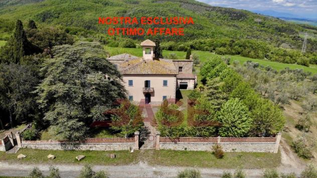 Villa in vendita a Montecatini Val di Cecina