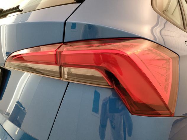 Škoda Kamiq 1.5 TSI 110KW BLACK DOTS - Foto 8