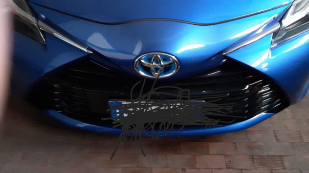 Toyota Yaris hybrid 1500 del 9/2018-cambio automatico - Foto 5