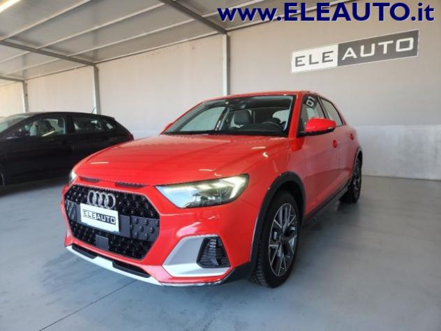 AUDI A1 Allstreet 30 TFSI S tronic Identity Contrast rif. 24177178 - Foto 3