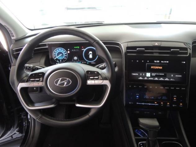 HYUNDAI Tucson 1.6 CRDI 48V DCT XLine rif. 24008495 - Foto 8