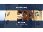 Immobile in asta di 90 m², box auto in vendita a Arcore