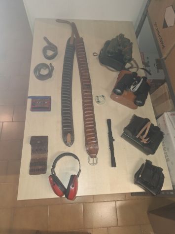 SCATOLA DI PIOMBINI PER CARABINA ARIA COMPRESSA CALIBRO 4,5 - Foto 4