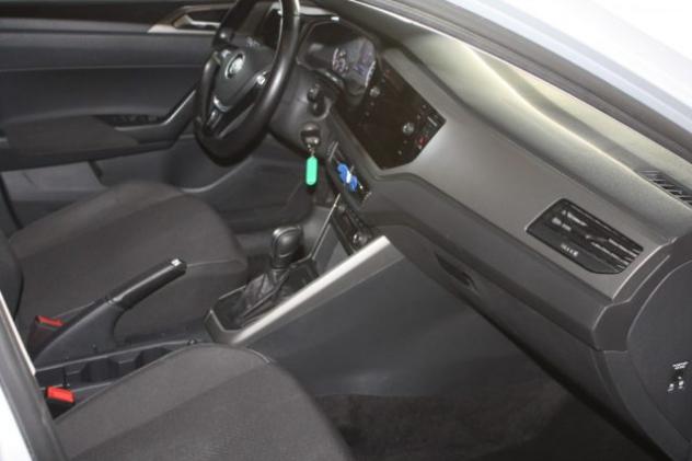 VOLKSWAGEN Polo 1.0 TSI 5p. Sport DSG 95 CV rif. 23952532 - Foto 6