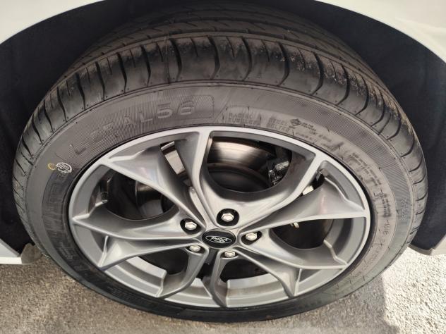 Ford Focus 1.5 EcoBlue 120CV SW ST-LINE AUTOMATICA - Foto 9