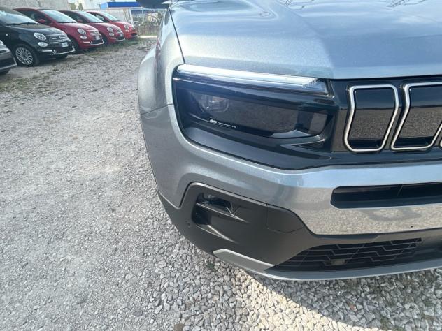 Jeep Avenger 1.2 Turbo Summit - Foto 9