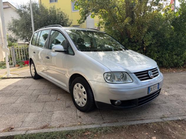 Volkswagen Touran 1.9 TDI 105CV DPF Trendline - Foto 2