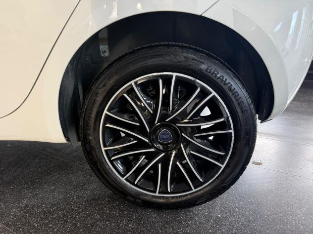 Lancia Ypsilon Ypsilon 1.0 firefly hybrid Gold s&s 70cv. - Foto 9