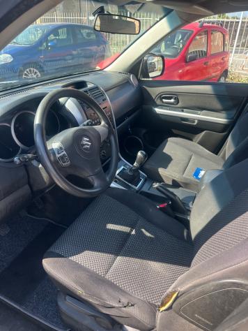 Suzuki Grand Vitara 1.9 DDiS 5 porte Executive 2008 - Foto 8