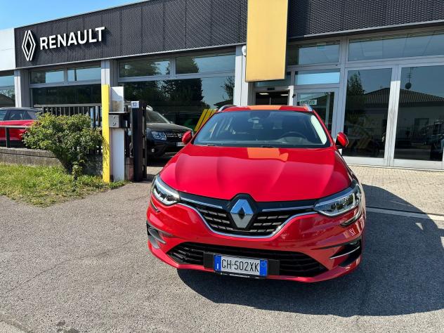 Renault Megane Sporter E-Tech PHEV 1.6 PHEV E-TECH 116KW BUSINESS AUTO - Foto 2