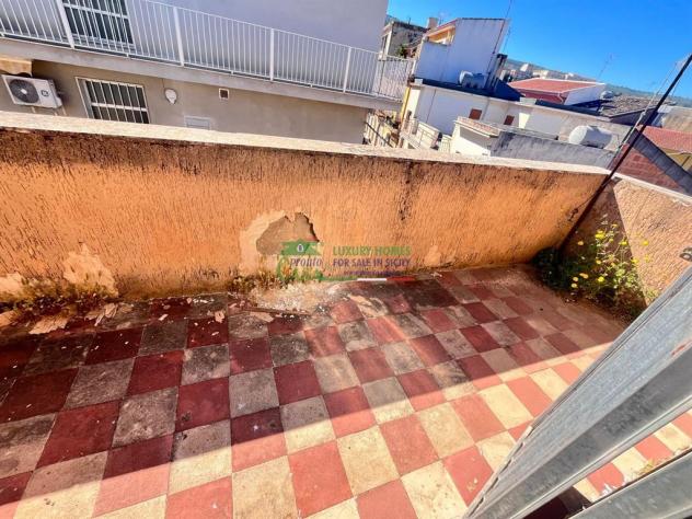 Rif:2705 - Casa indipendente su tre livelli con terrazzo – ideale investimento o B&B, Comiso - Foto 10