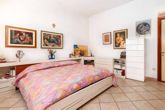 Villa di 195 m² con 4 locali e box auto in vendita a Legnano - Foto 14