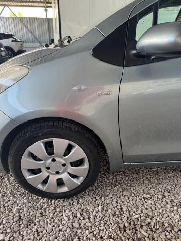 Toyota Yaris 1.4 D-4D 5 porte M-MT Navi - Foto 4