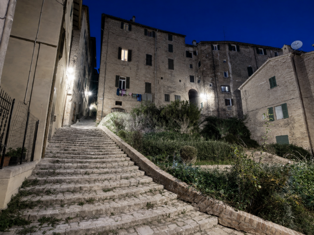 Appartamento in vendita a Jesi
