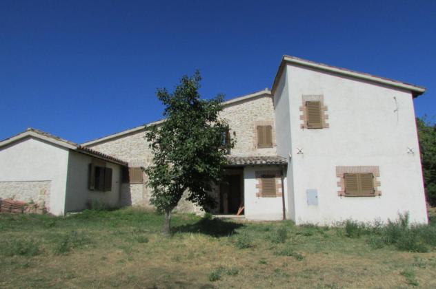 Porzione di casa in vendita a Massa Martana