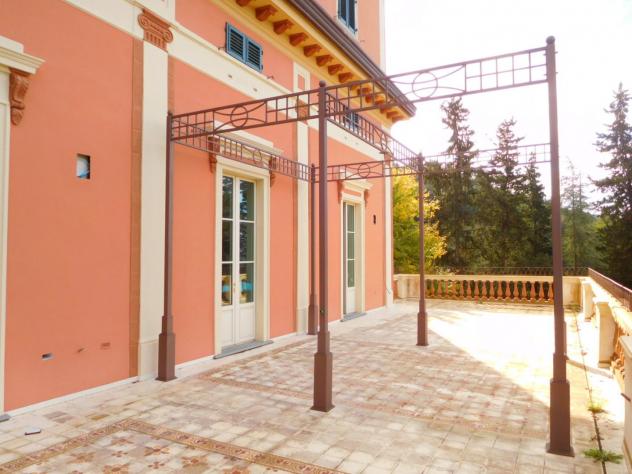 Villa in vendita a San Giuliano Terme 800 mq Rif: 1297805