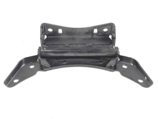 VOGE SFIDA SR4 3301000590001 CERNIERA SELLA 22 - 24 SEAT HINGE