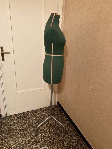 Mannequin vintage marca Singer anni 60 idea arredo ed molto utile - Foto 2