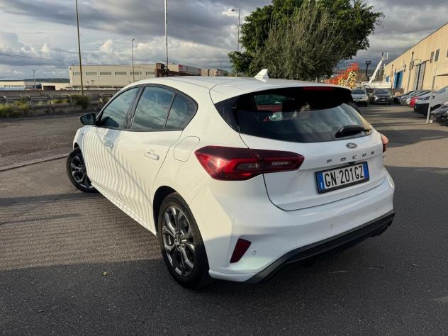 Ford Focus Hybrid ST-Line - 155 CV 2023 - PARI AL NUOVO - Foto 4
