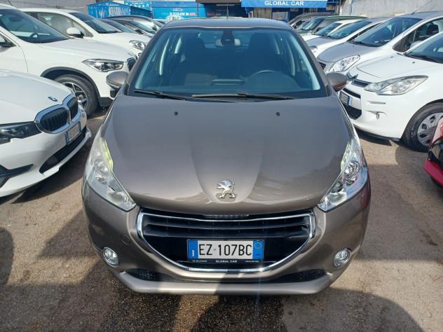 Peugeot 208 1.6 e-HDI 5 porte Allure ANNO 2015 - Foto 5