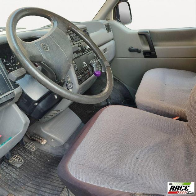 VOLKSWAGEN - T4 MULTIVAN 2.4D - Foto 9