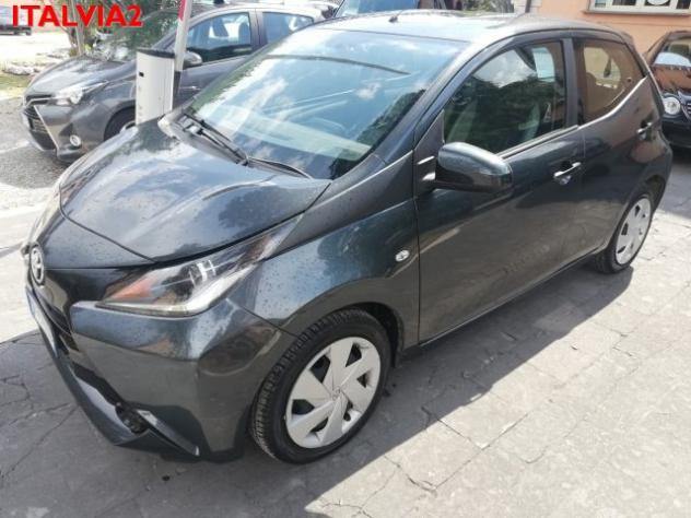TOYOTA Aygo 1.0 69 CV 5P x-play MMT AUTOMATICA rif. 15098163 - Foto 6