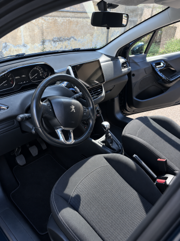Vendo peugeot 208 - Foto 2
