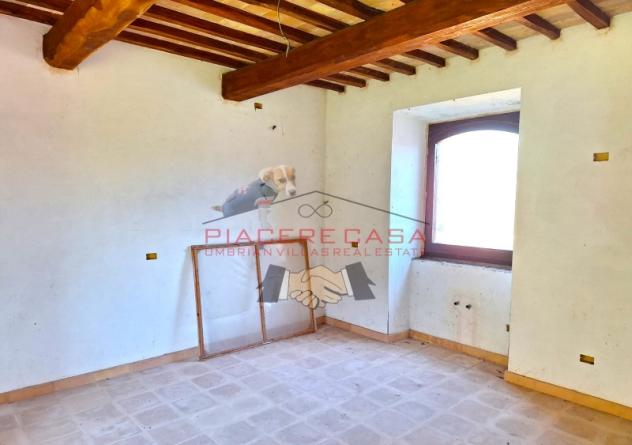 Orvieto - Vendesi casale con annessi nelle immediate vicinanze di Orvieto con vista sulla rupe. - Foto 6