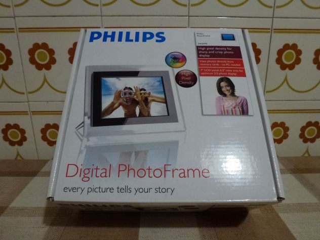 PHILIPS Digital photo frame 7FF2FPA MAI usato e nuovissimo:7 POLLICI con cornice - Foto 4