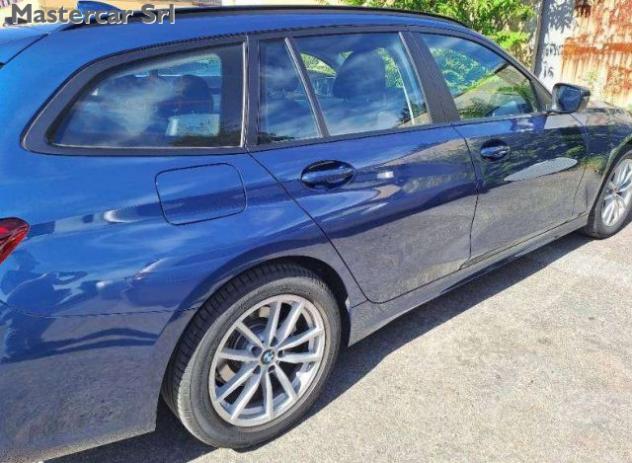 BMW 320 320d Touring mhev 48V xdrive Business Advantage au rif. 23943121 - Foto 6