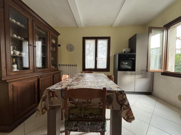 A732. SOLIERA. PORZIONCINA DI CASA CON GIARDINO ASSEGNATO. - Foto 3